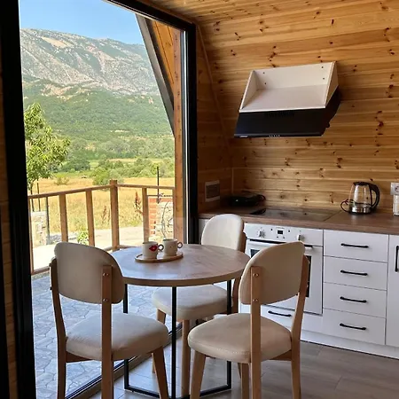 Chalet Nora's Fshat i Ri (Gjirokaster)