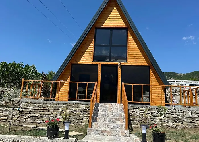 Nora's Alpesi faház Fshat i Ri (Gjirokaster)